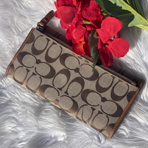 Coach Long Envelope Wallet Canvas Khaki Brown Tan Leather Inside - Picture 2 of 7